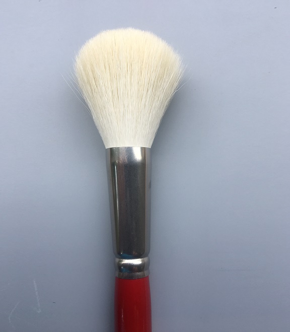 Silver Brush Series 5518 White Goat Hair - Round - Size 10